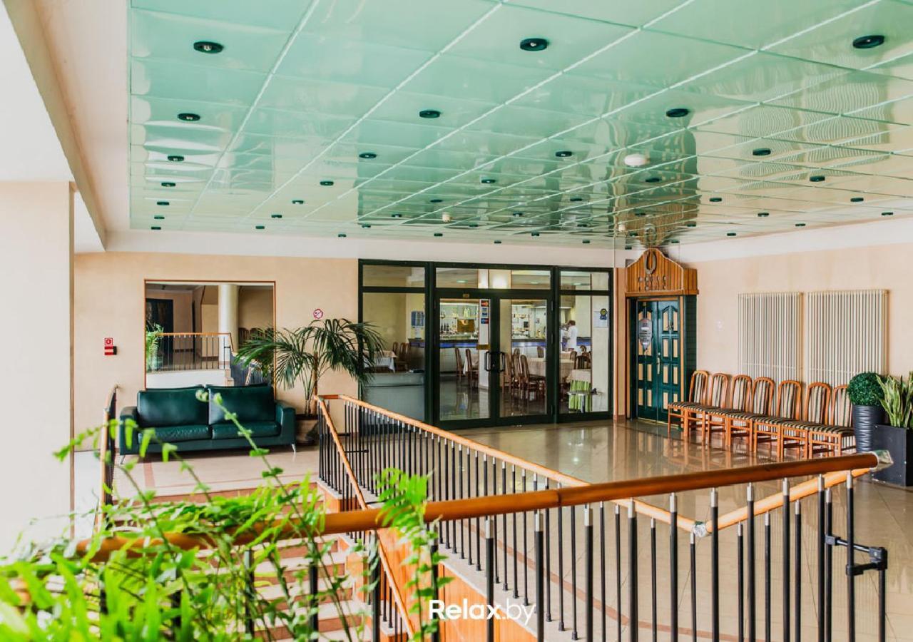 Hotel Yubileiny Minsk Exterior foto